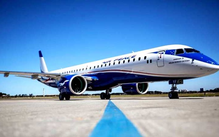 Air Peace Ambassadors Pay Condolence Visit To Late Christian Chukwu’s Family